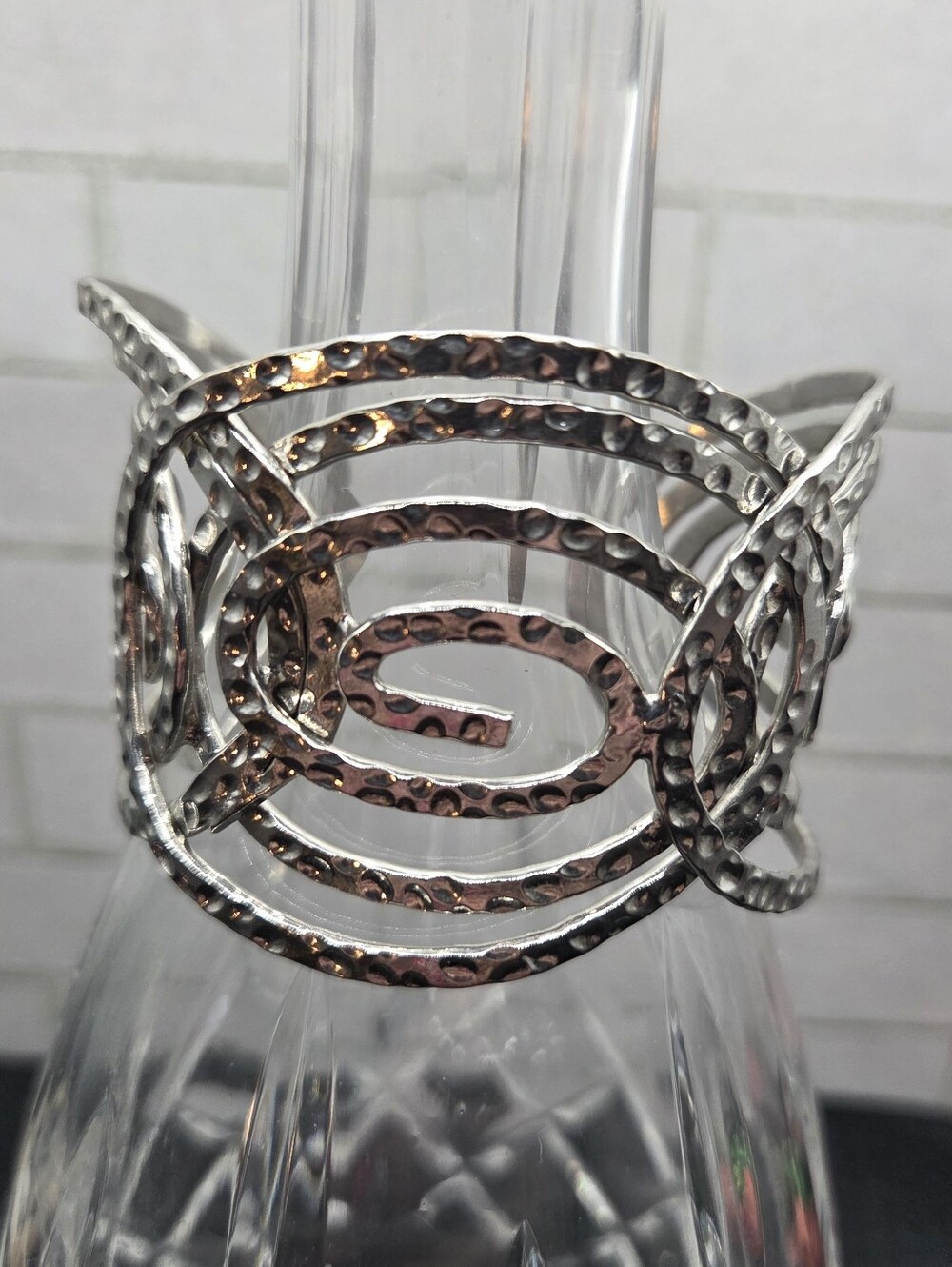 1354. Silver Tone Swirl Cuff Bracelet